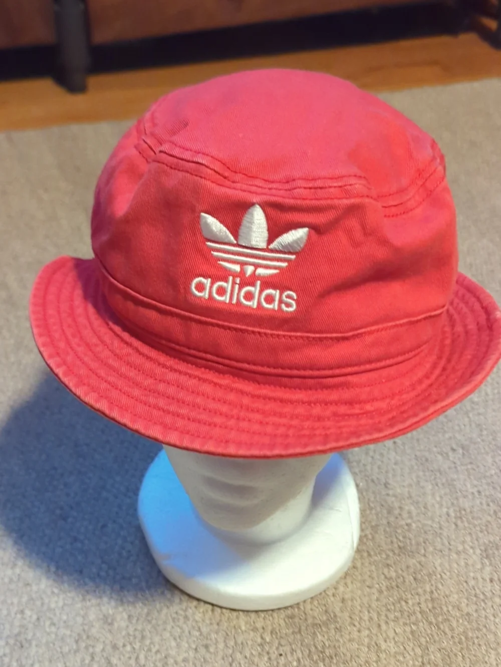Adidas Trefoil Logo Bucket Hat Red/White